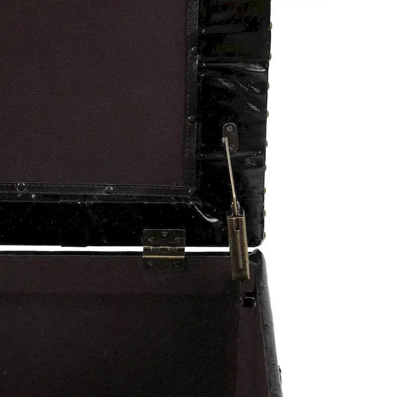 Panca in stile retrò rivestita in ecopelle, dal design ispirato a un altoparlante