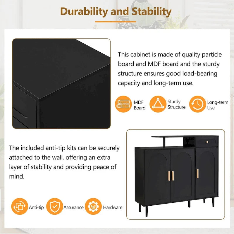 Schuhschrank mit gewölbten Türen und Schublade, cremefarbenes Sideboard mit verstellbaren Einlegeböden und Beinen aus Massivholz